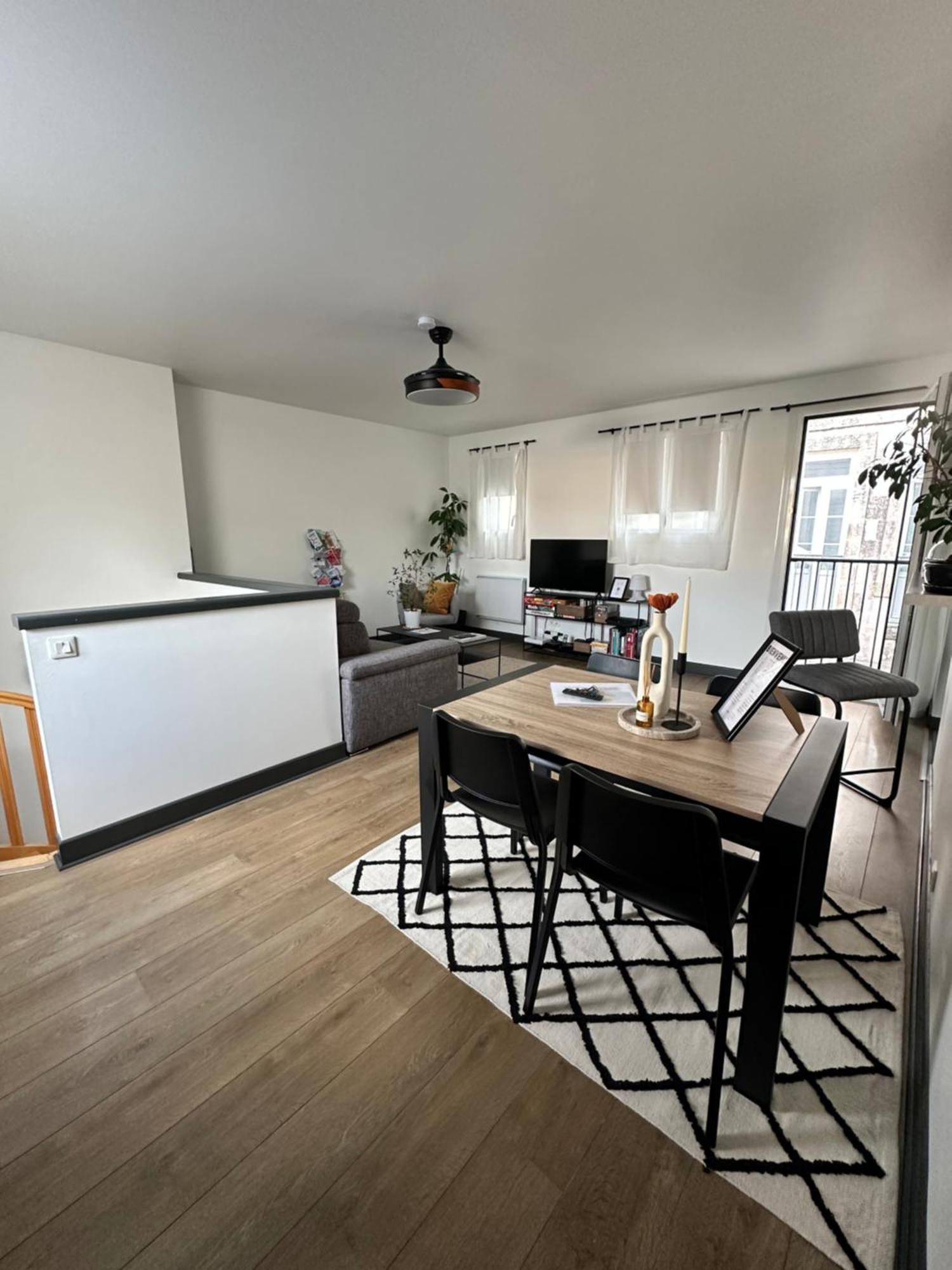 Hyper Centre A 80M Du Vieux Marche, T2 Calme Vue Sur Les Toits Rue Du Minage Apartment La Rochelle  Bagian luar foto